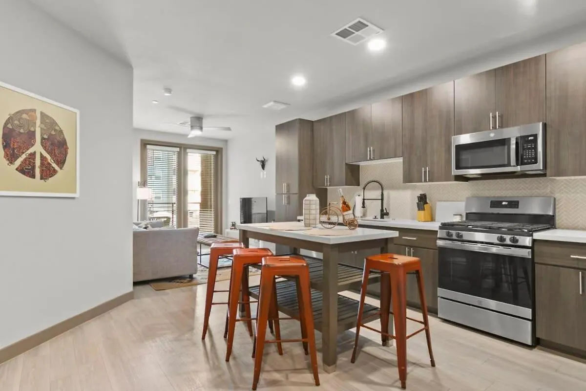 דירה פיניקס 3Br Cozysuites Roro Pool, Pets, Parking 6&12